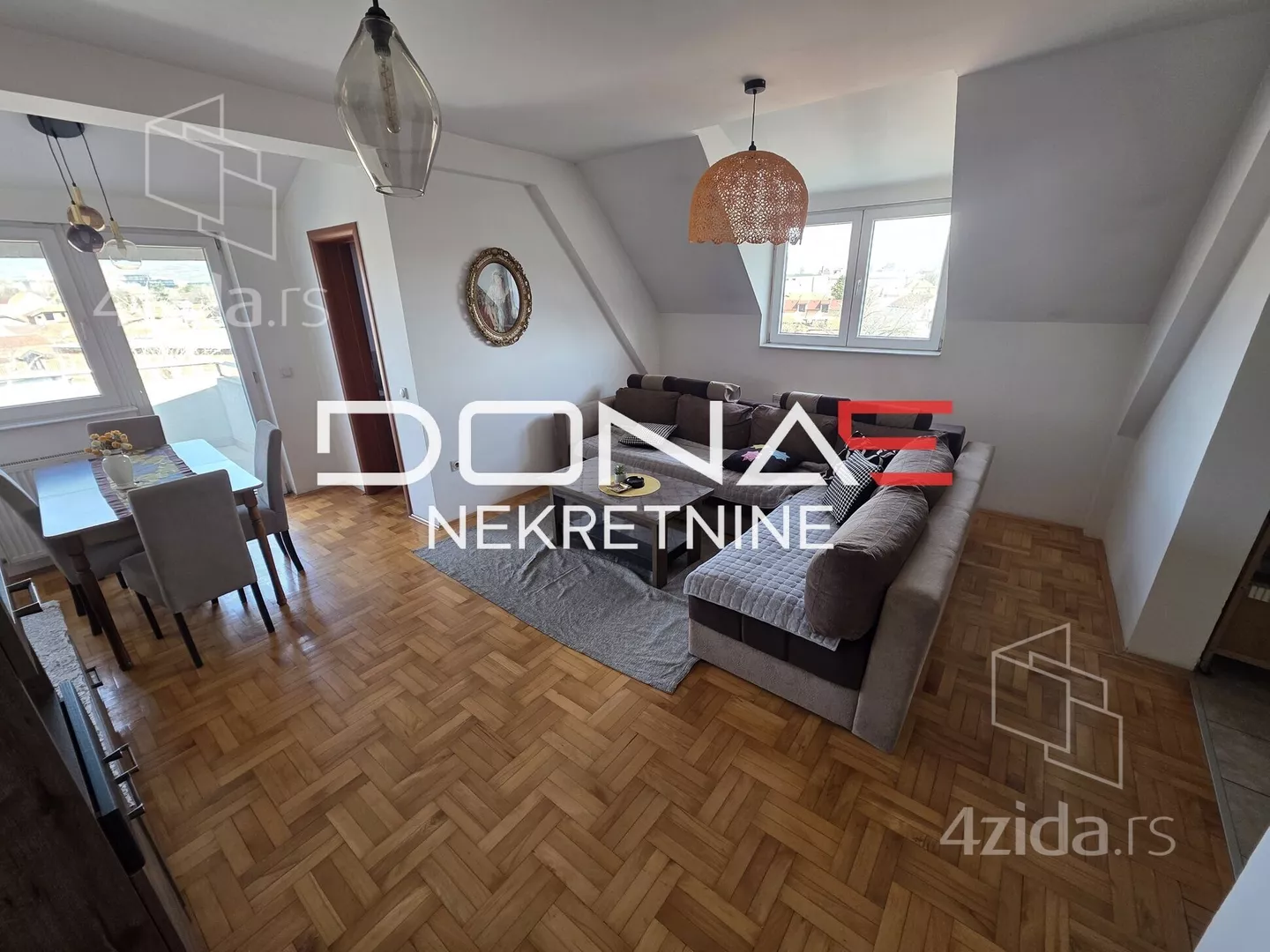 Jednoiposoban stan | 4zida