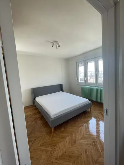 Cara Dušana 60 | 4zida.rs