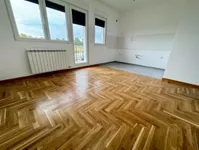 Beograd, Surčin opština, Surčin (mesto) | 4zida.rs | 4zida.rs