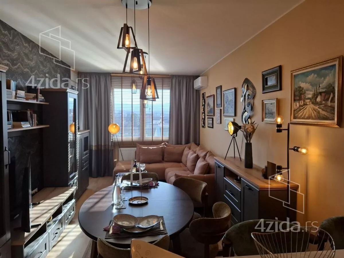 Dvoiposoban stan | 4zida