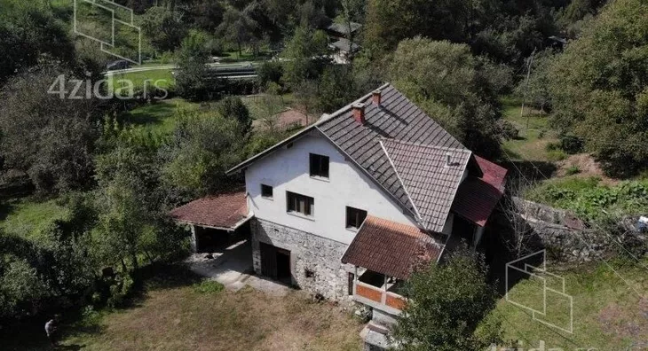 Kuća | 4zida