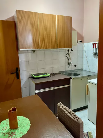 Lipljanska 72/b | 4zida.rs