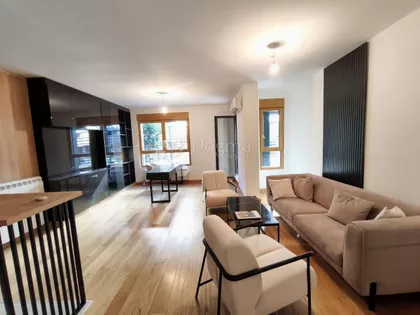 Tadije Sondermajera | 4zida.rs