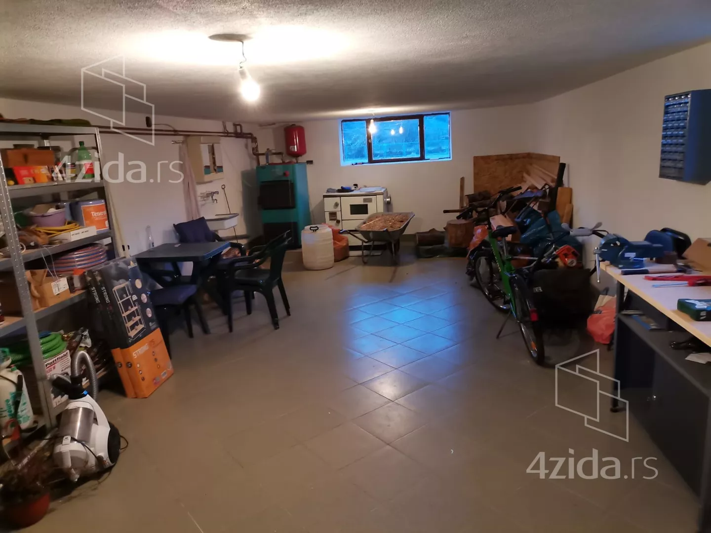 3-etažna kuća | 4zida