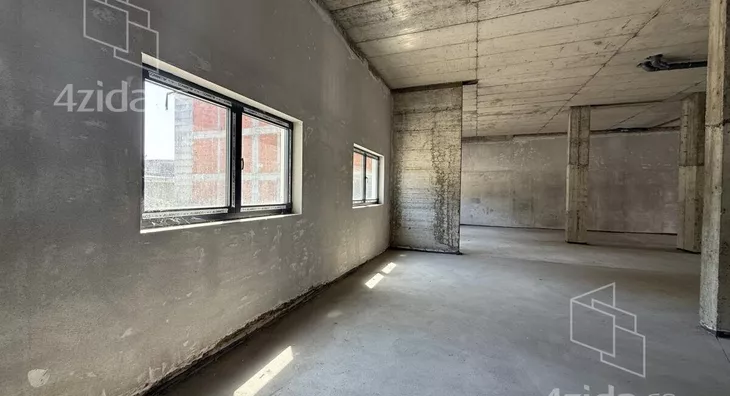 Lokal | 4zida