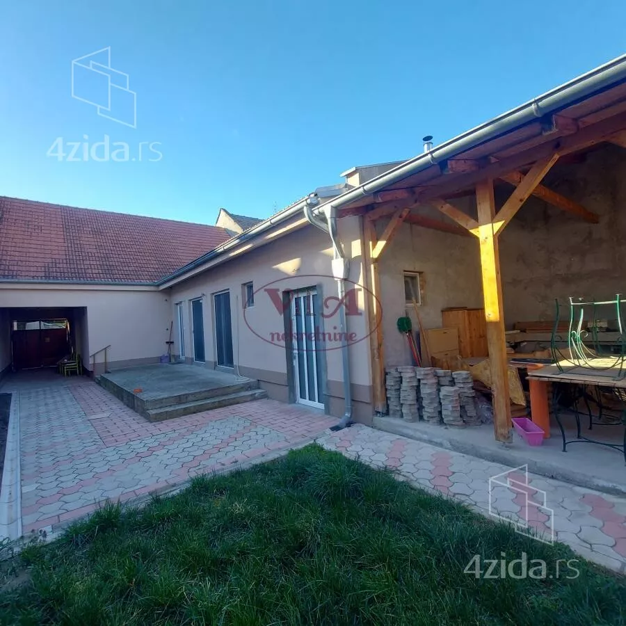 Kuća | 4zida