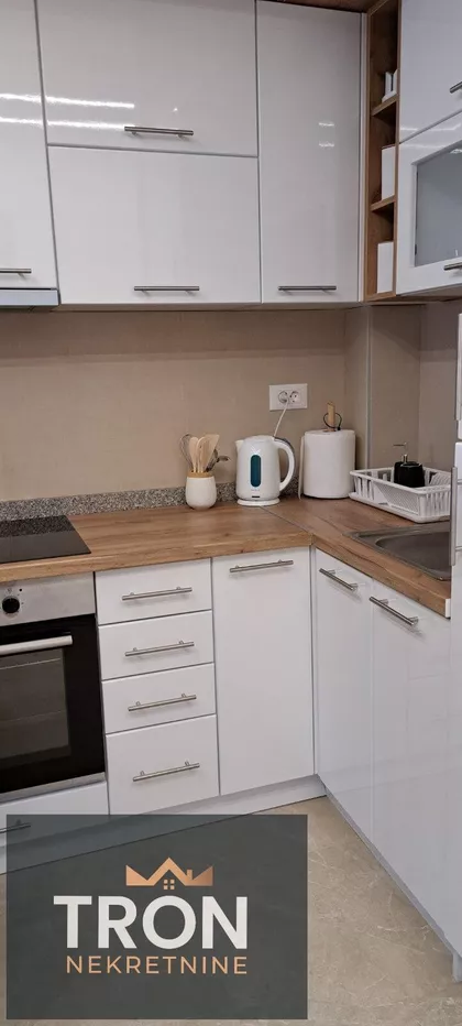 Gradske lokacije | 4zida.rs