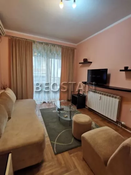 Pećska | 4zida.rs