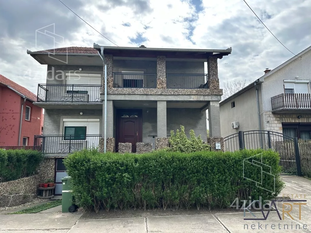 Kuća | 4zida