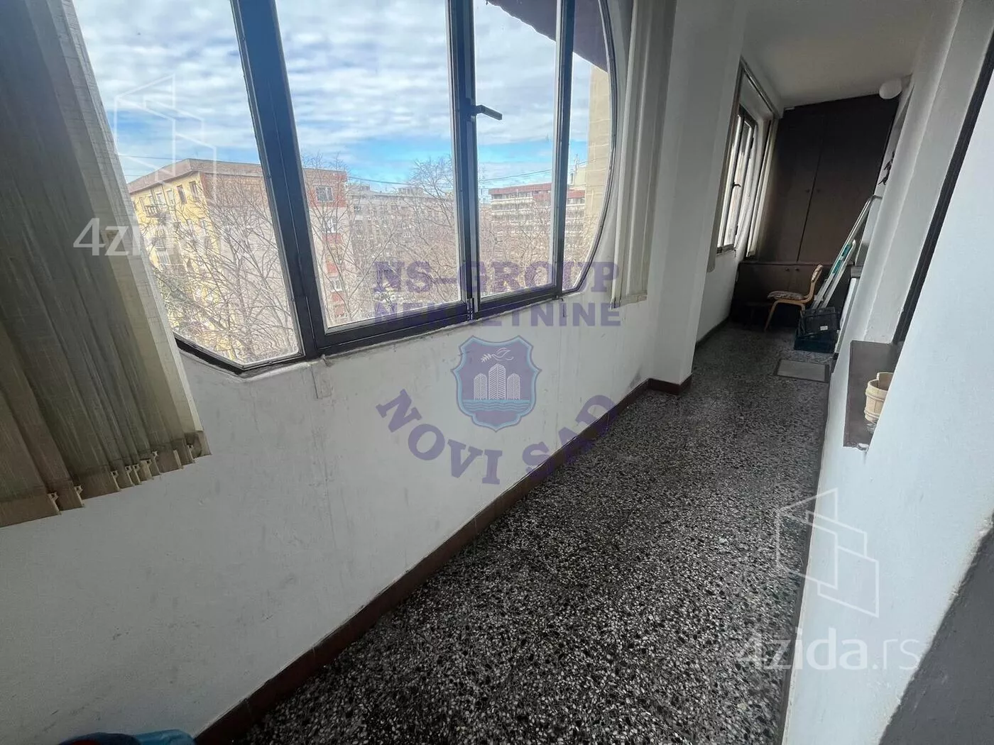 Četvoroiposoban stan | 4zida