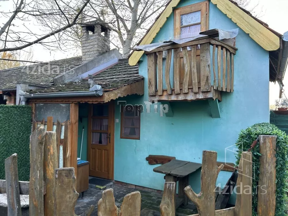 Kuća | 4zida