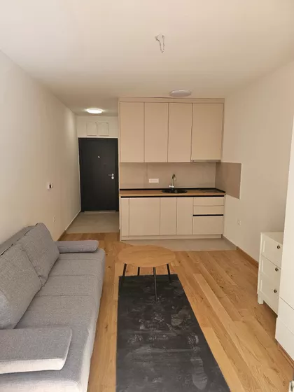 Laze Lazarevića 37B | 4zida.rs