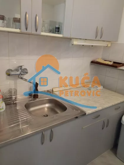 Obrenovićeva | 4zida.rs