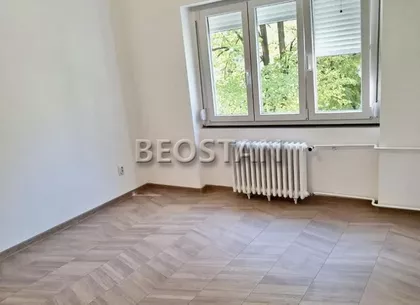 Dzona Kenedija | 4zida.rs