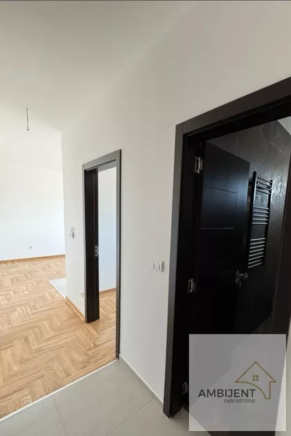 Surčin | 4zida.rs