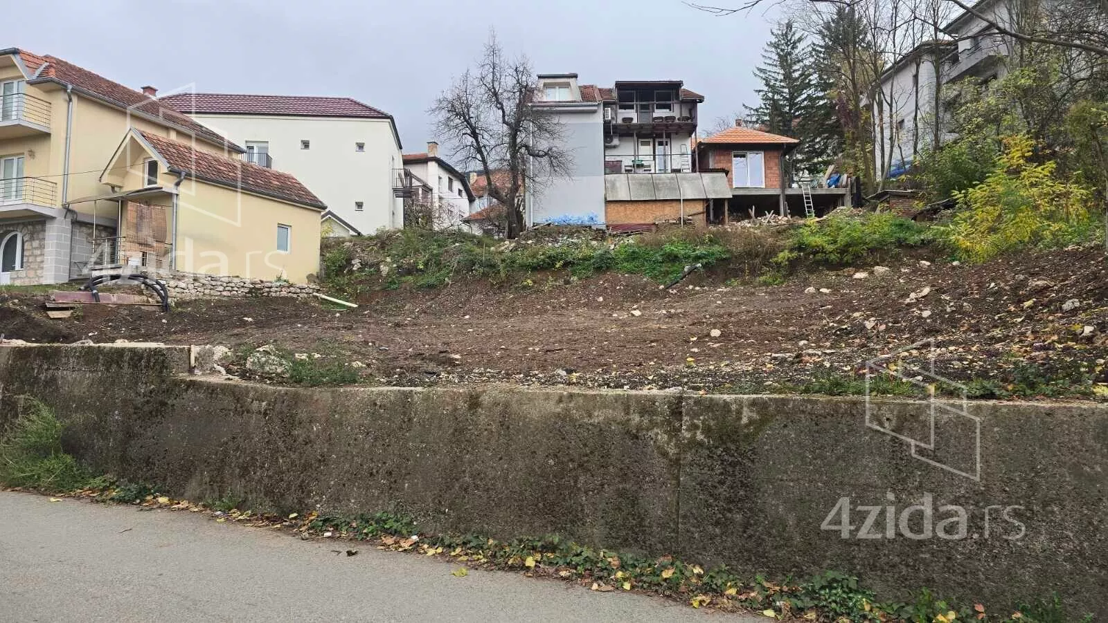 Građevinsko zemljište | 4zida