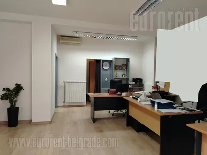 KNEZ MIHAILOVA | 4zida.rs