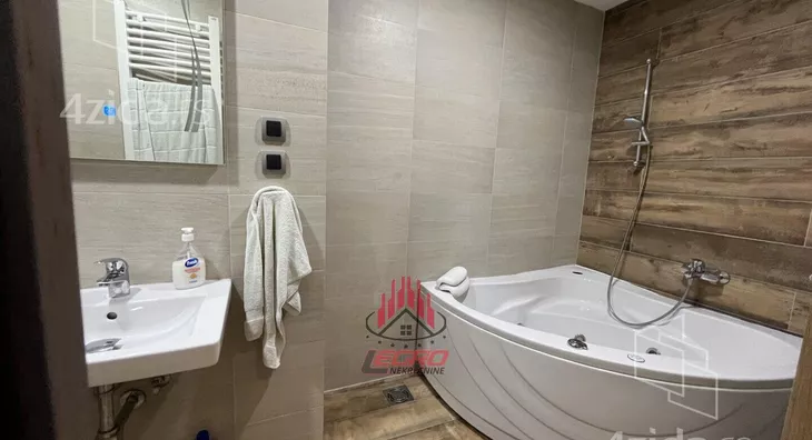 Petoiposoban stan | 4zida