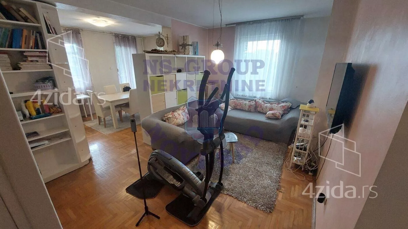 Petosoban stan | 4zida