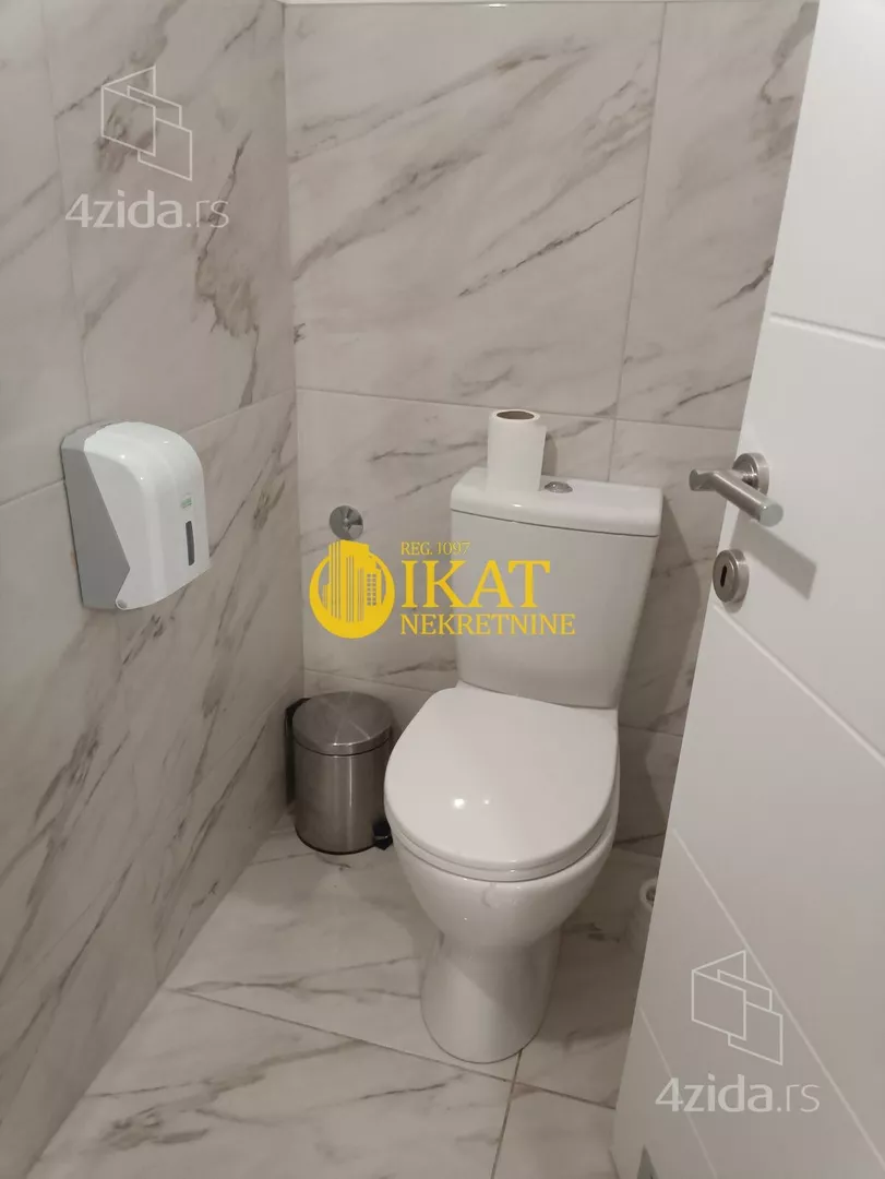 Lokal | 4zida