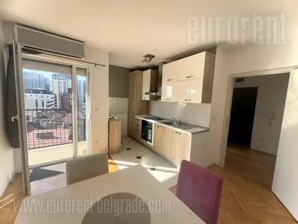 PALATA PRAVDE | 4zida.rs