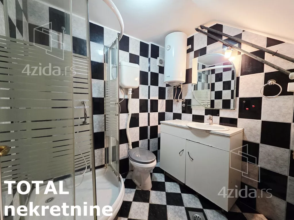 Troiposoban stan | 4zida