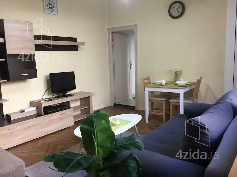 Garsonjera | 4zida