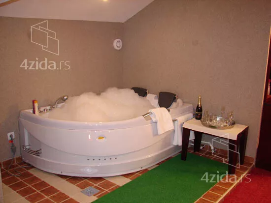 Ugostiteljski objekat | 4zida