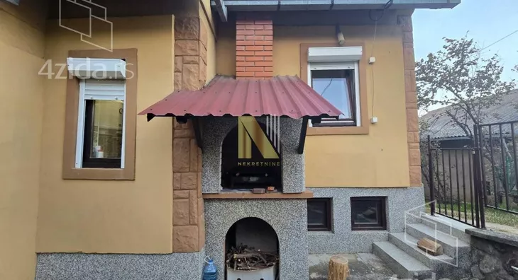 Kuća | 4zida