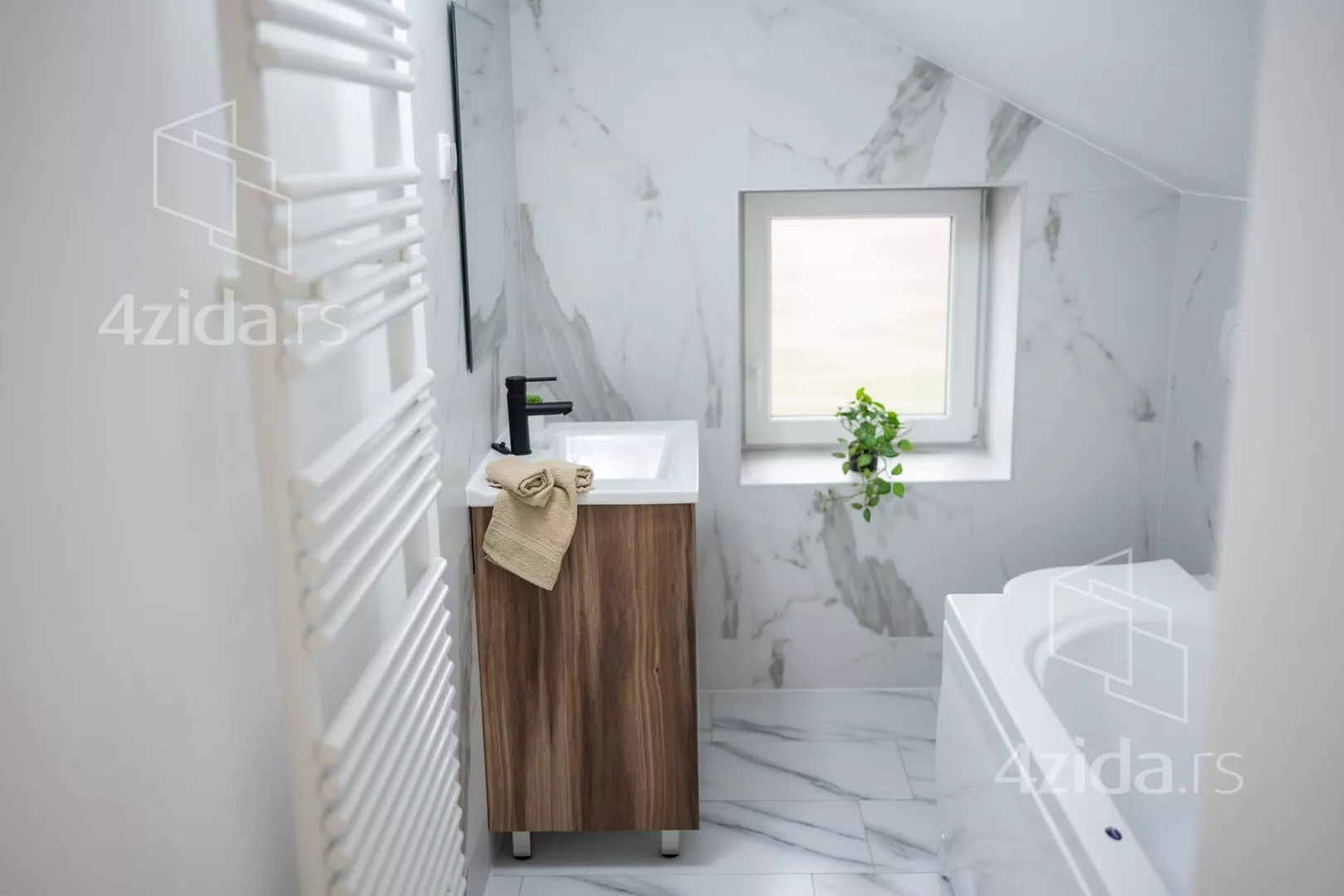 3-etažna kuća | 4zida