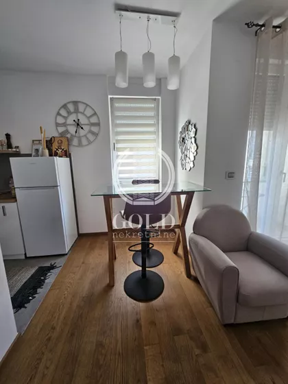 Laze Nančića | 4zida.rs