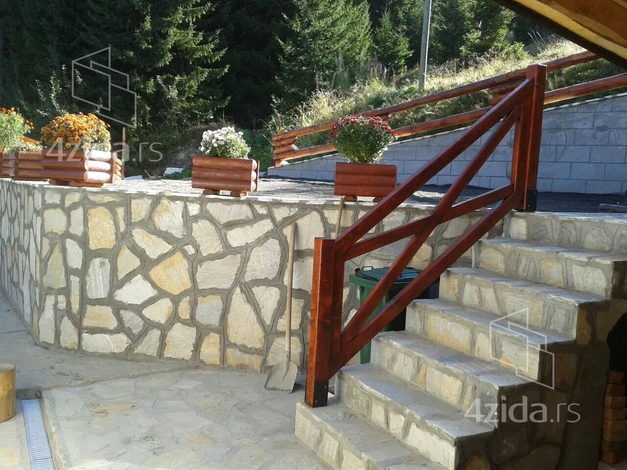 3-etažna kuća | 4zida