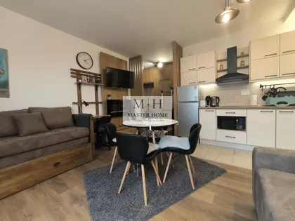 Okolne lokacije | 4zida.rs