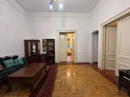 Kraljevica Marka | 4zida.rs