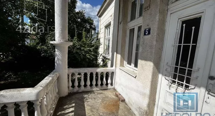 Kuća | 4zida