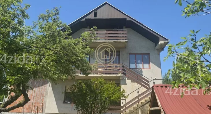 Kuća | 4zida