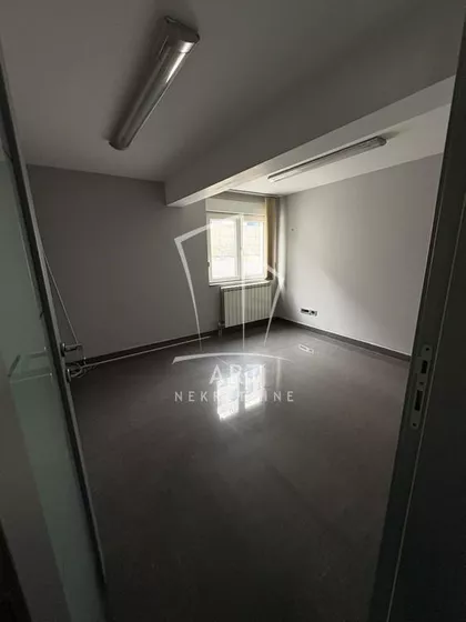 Južni Bulevar | 4zida.rs