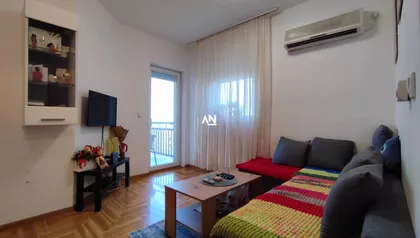 Miljana Miljanića | 4zida.rs