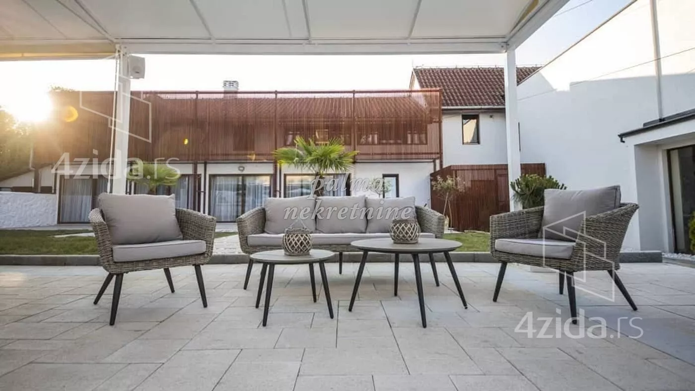 Ugostiteljski objekat | 4zida