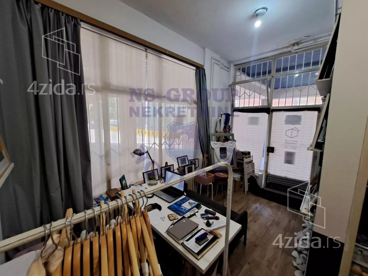 Lokal | 4zida