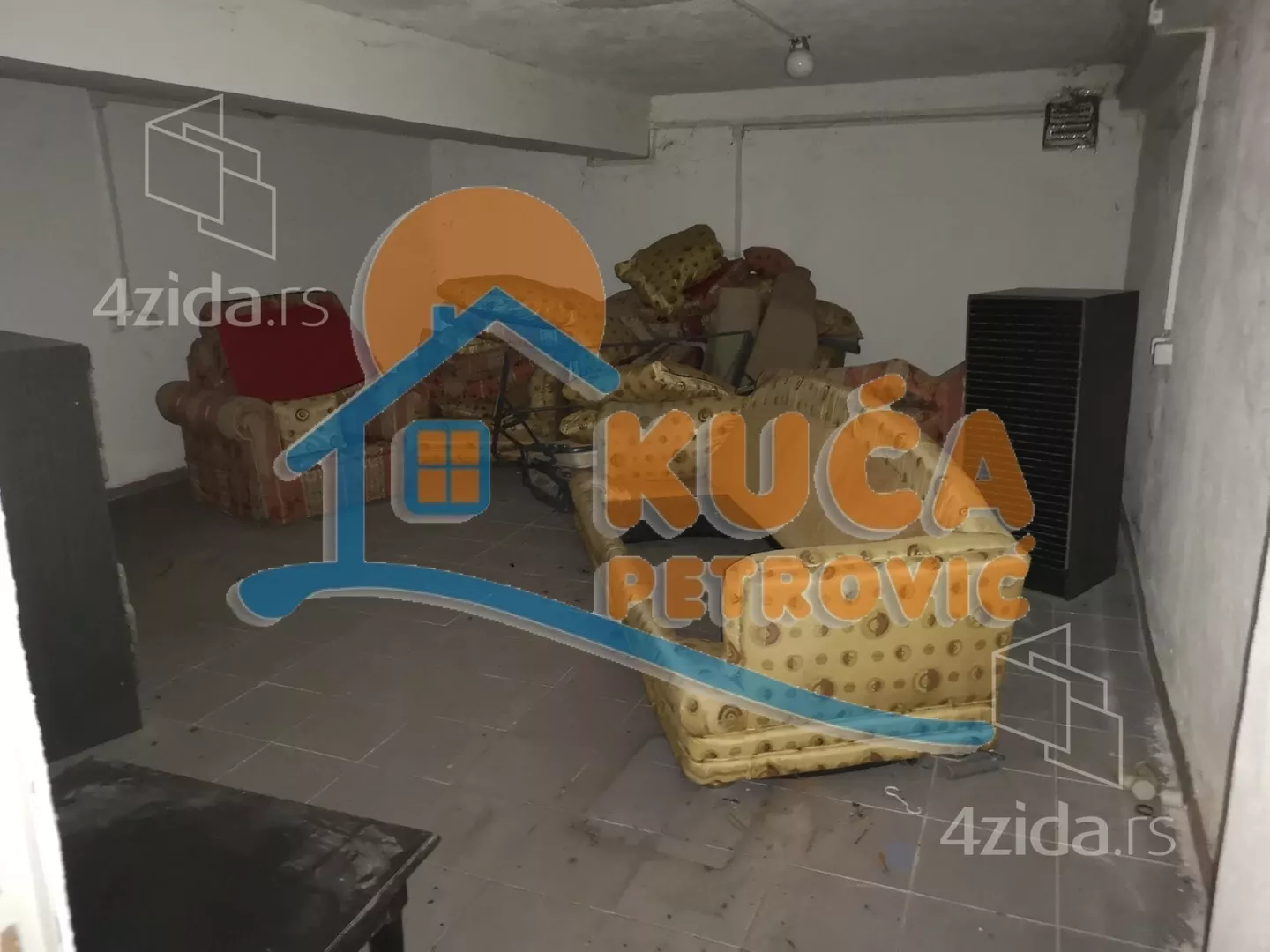 Lokal | 4zida