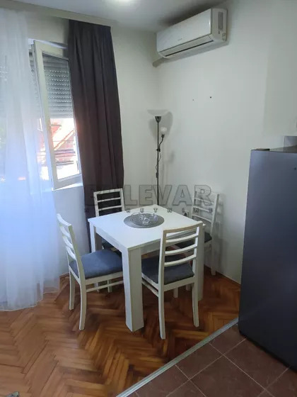Mirisnih vrba | 4zida.rs