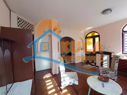 Vardarska | 4zida.rs