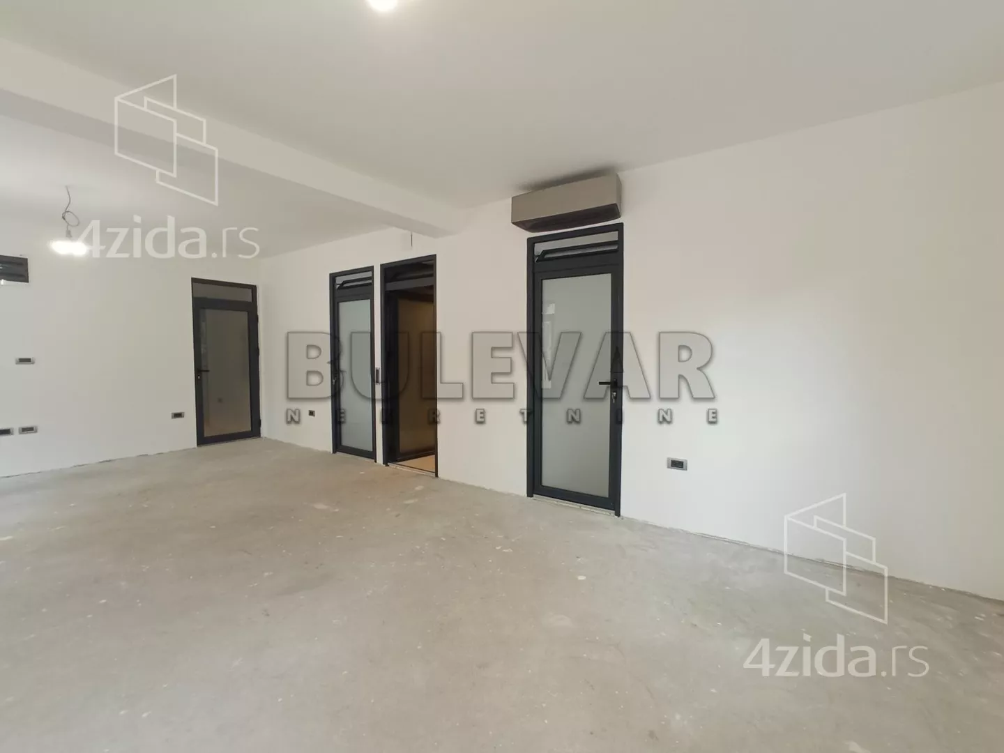 Lokal | 4zida