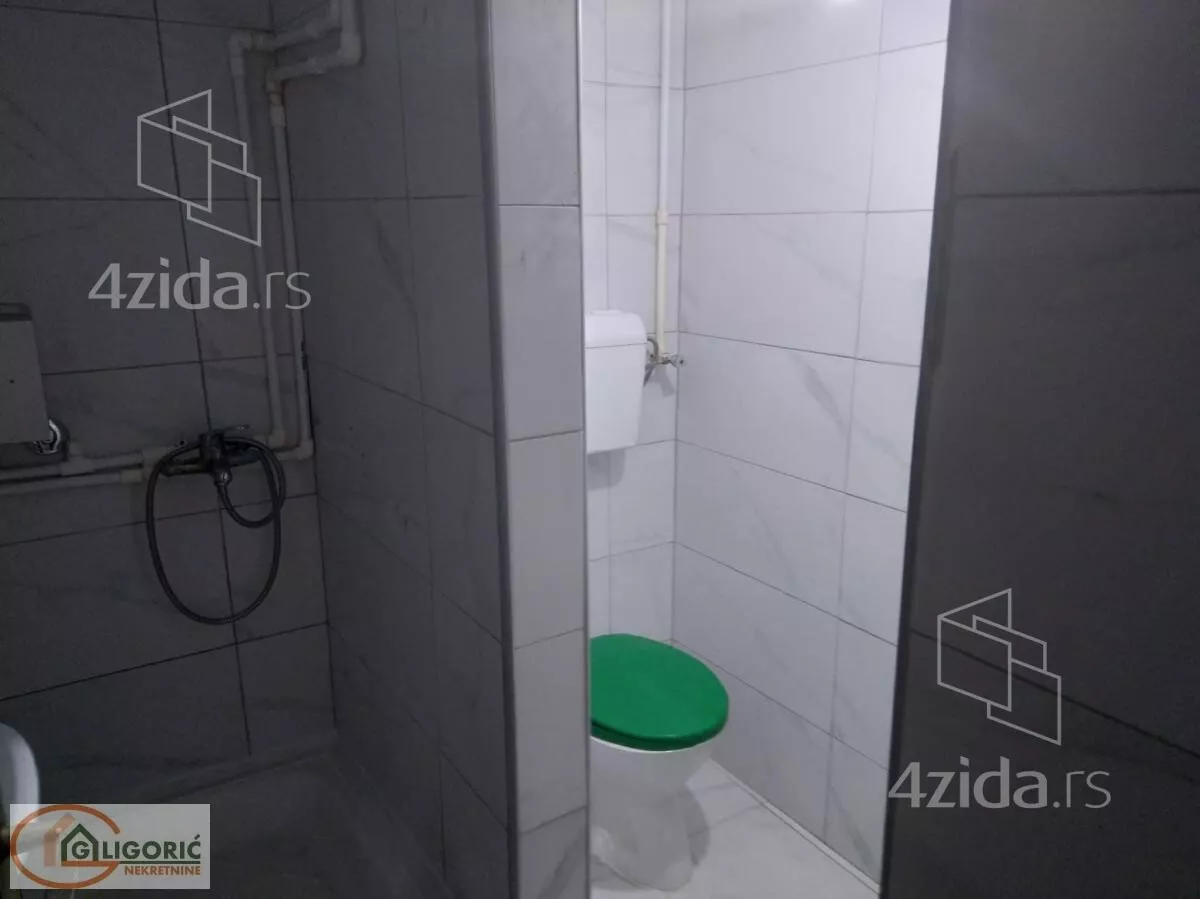 Lokal | 4zida