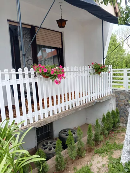 Todora Od Stalaća | 4zida.rs