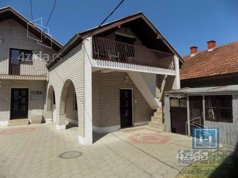 Kuća | 4zida