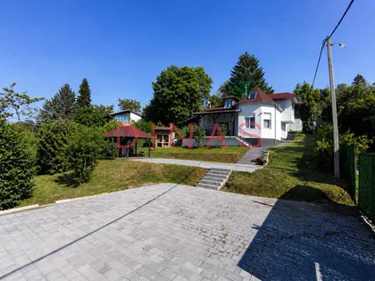 Popovica | 4zida.rs
