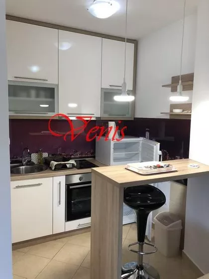 Braće Ribnikar | 4zida.rs