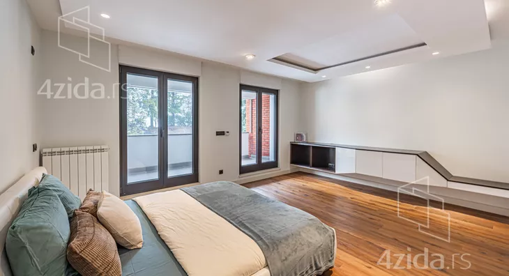 4-etažna kuća | 4zida